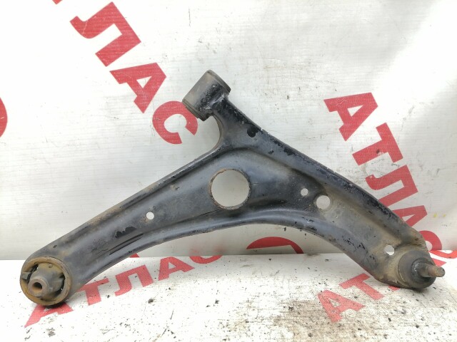 Рычаг TOYOTA Vitz 