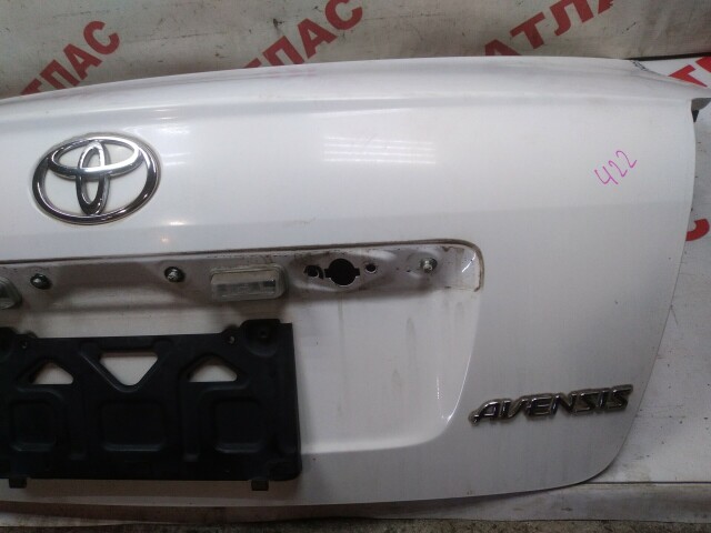 Крышка багажника TOYOTA Avensis 