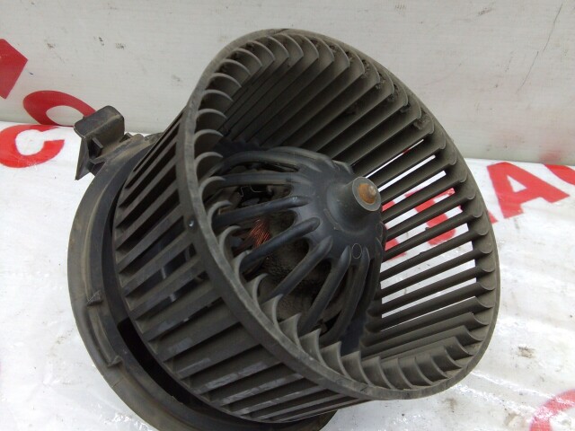 Моторчик печки RENAULT Sandero Stepway 