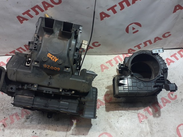 Корпус печки TOYOTA Avensis 