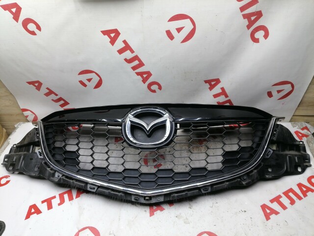 Решетка радиатора MAZDA CX-5 