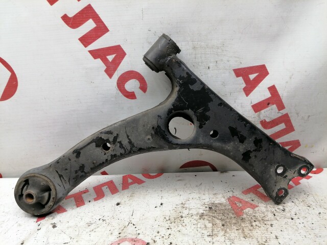 Рычаг TOYOTA Avensis 