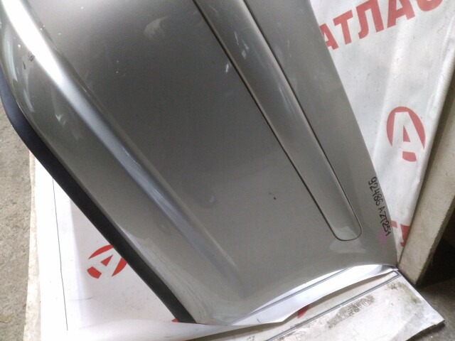 Бампер задний TOYOTA Avensis 