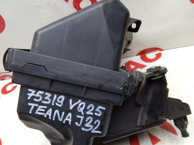 Корпус воздушного фильтра NISSAN Teana VQ25DE