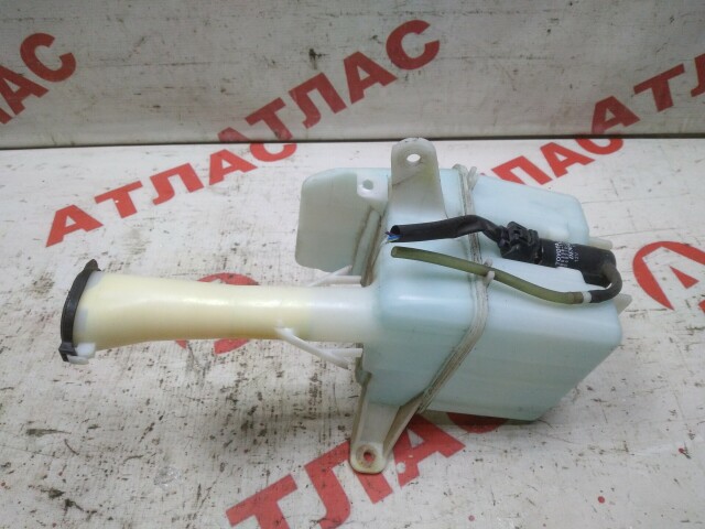 Бачок омывателя TOYOTA Corolla 