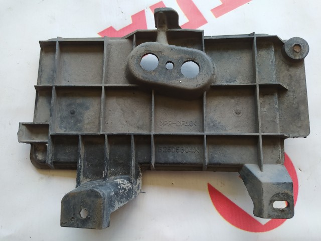 Площадка АКБ MAZDA Familia 