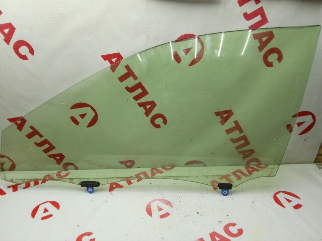 Стекло TOYOTA Camry 