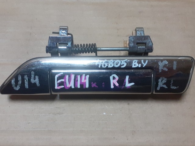 Ручка двери NISSAN Bluebird 