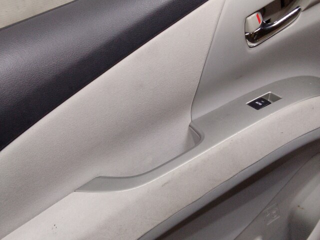 Дверь TOYOTA Estima 