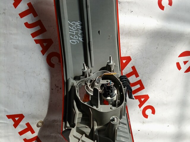 Стоп TOYOTA Camry 