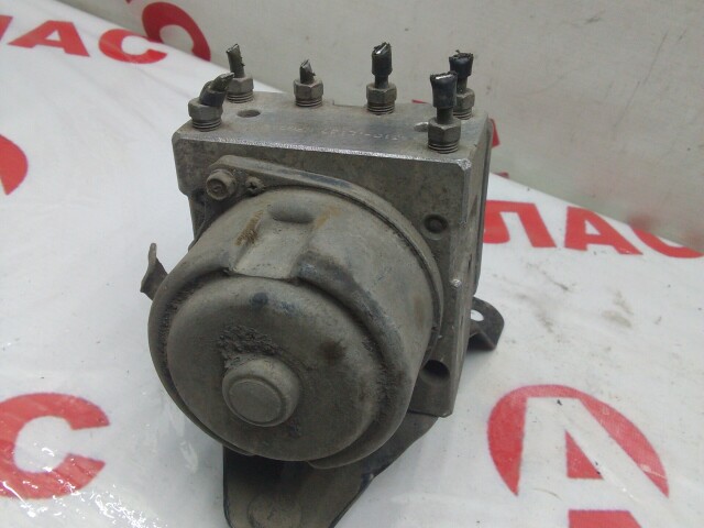 Блок ABS TOYOTA Sprinter 