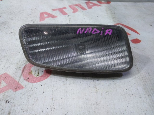 Фонарь заднего хода TOYOTA Nadia 