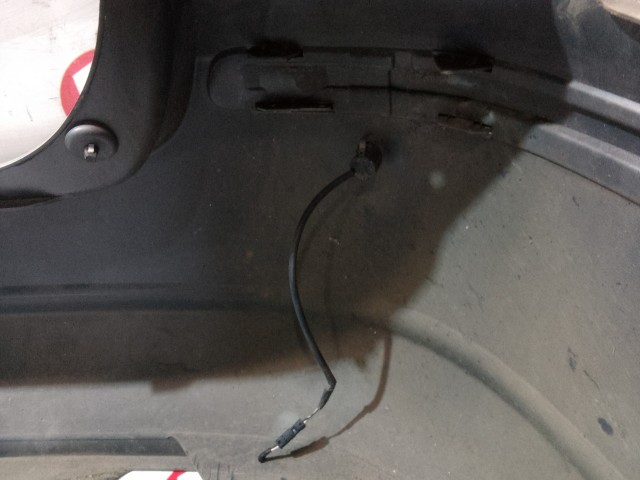 Бампер задний TOYOTA Avensis 