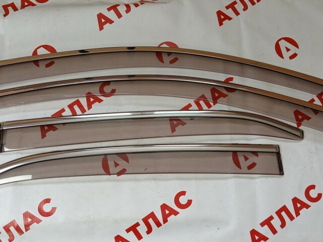 Ветровик TOYOTA Camry 