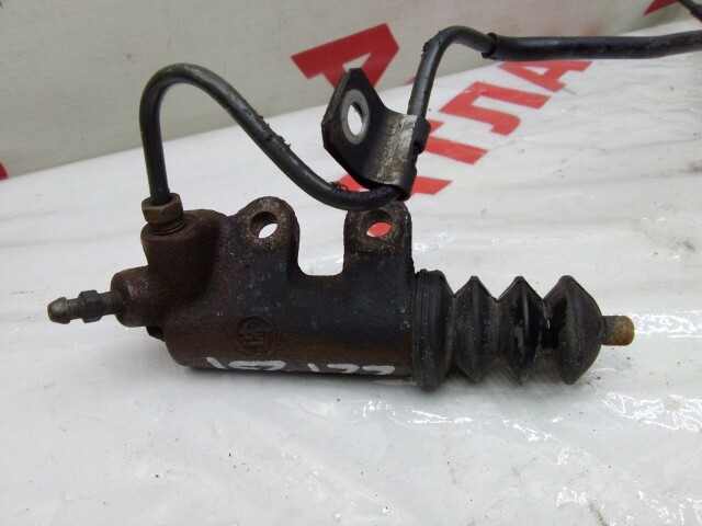 Рабочий цилиндр сцепления TOYOTA Avensis 1ZZ-FE