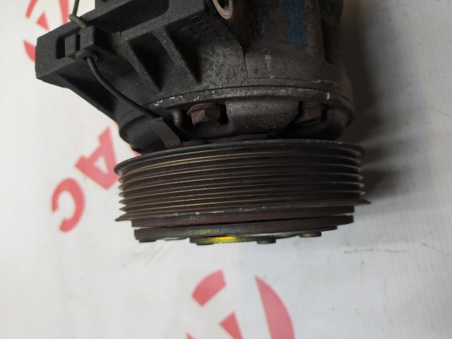 Компрессор кондиционера NISSAN Serena QR20-DE