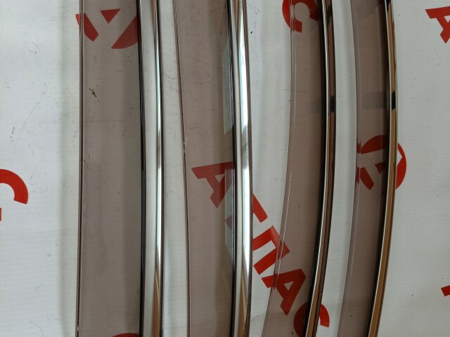 Ветровик TOYOTA Camry 