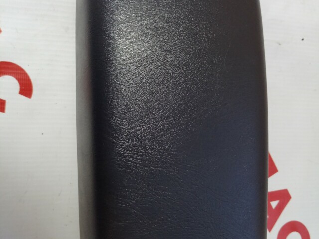 Подлокотник NISSAN Wingroad 