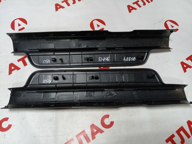 Накладка на порог салона TOYOTA Vitz 