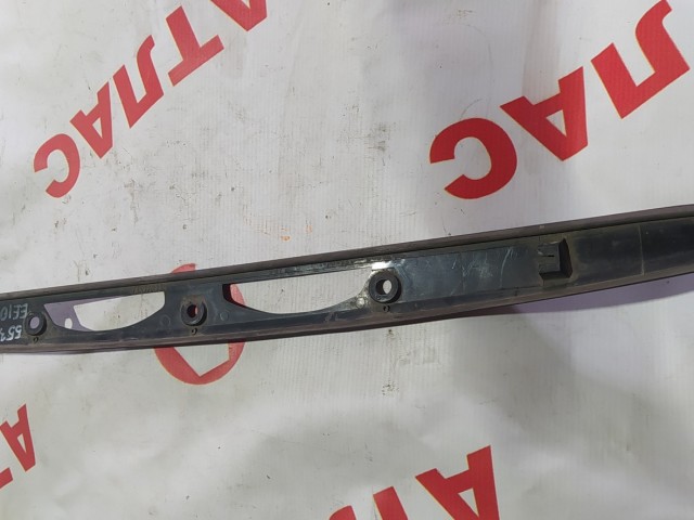 Накладка TOYOTA Corolla 