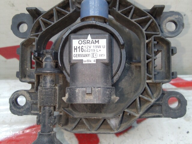 Туманка RENAULT Duster 