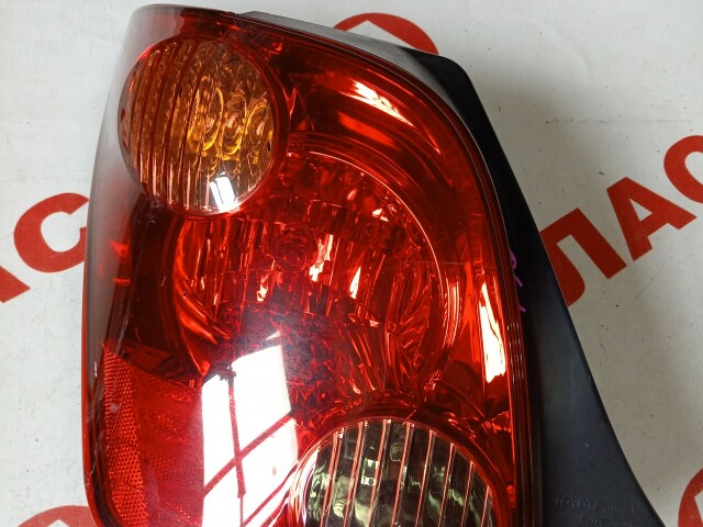 Стоп TOYOTA Ist 