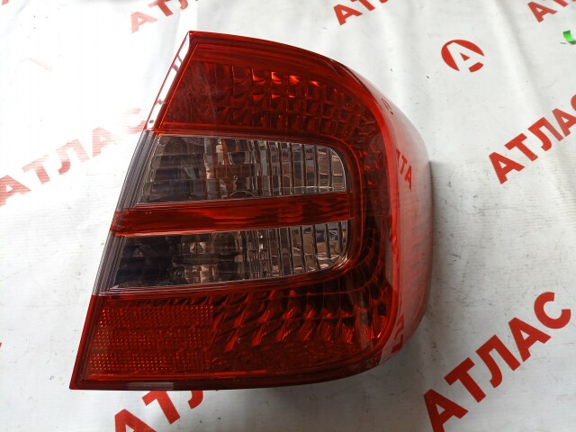 Стоп TOYOTA Premio 