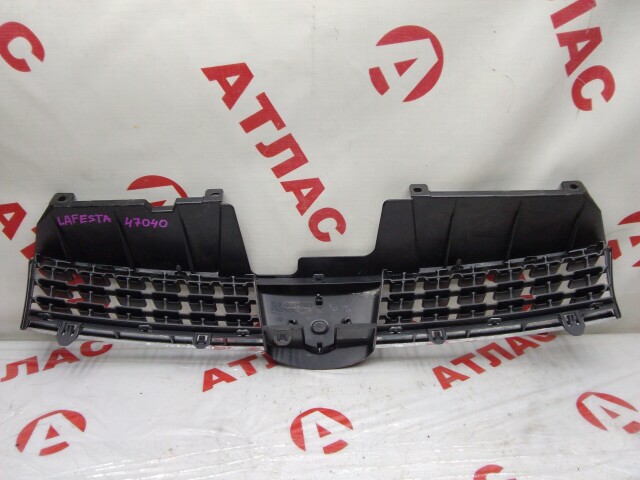 Решетка радиатора NISSAN Lafesta 