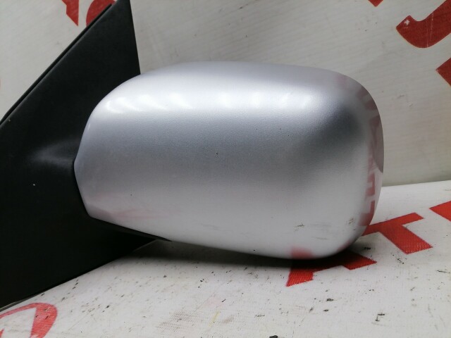 Зеркало TOYOTA Vitz 