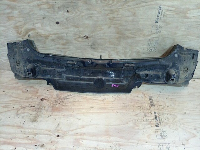 Задняя панель TOYOTA Corolla Fielder 