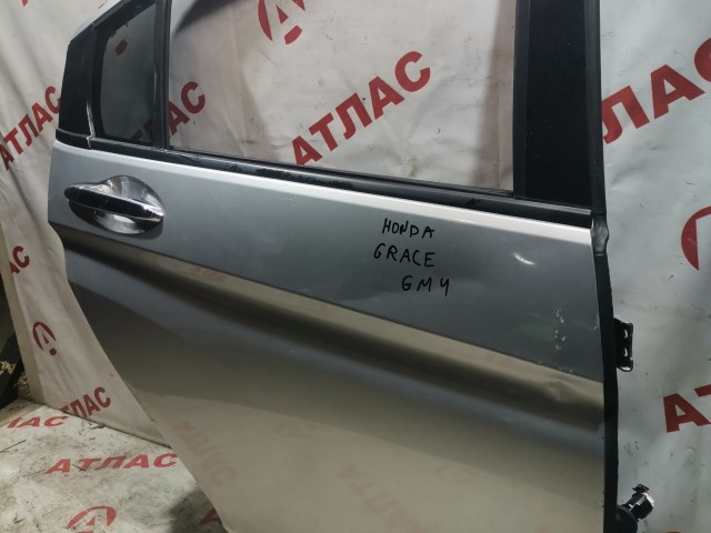 Дверь HONDA Grace 