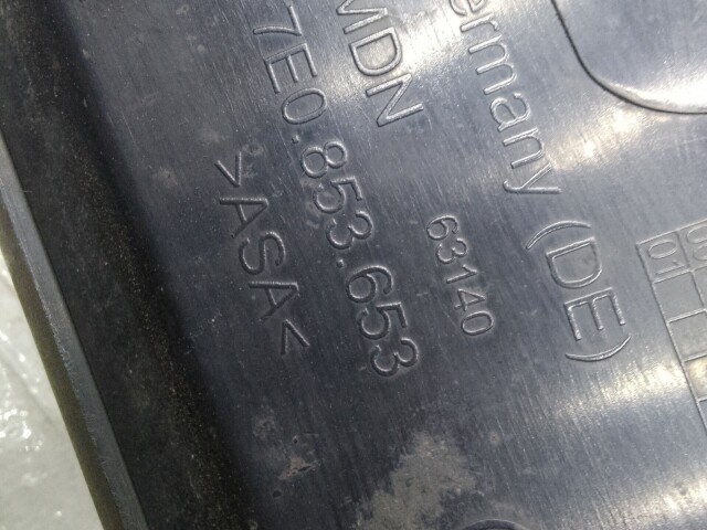 Решетка радиатора VOLKSWAGEN Transporter 