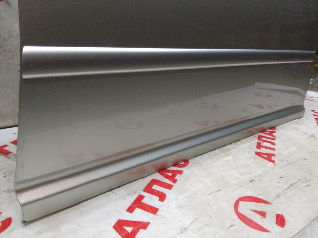 Дверь TOYOTA Avensis 