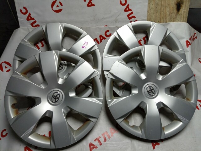 Колпак на колесо TOYOTA - 