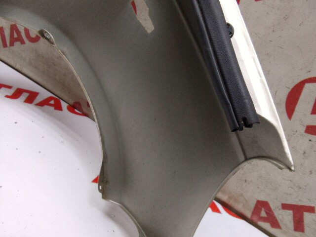 Крыло TOYOTA Vitz 