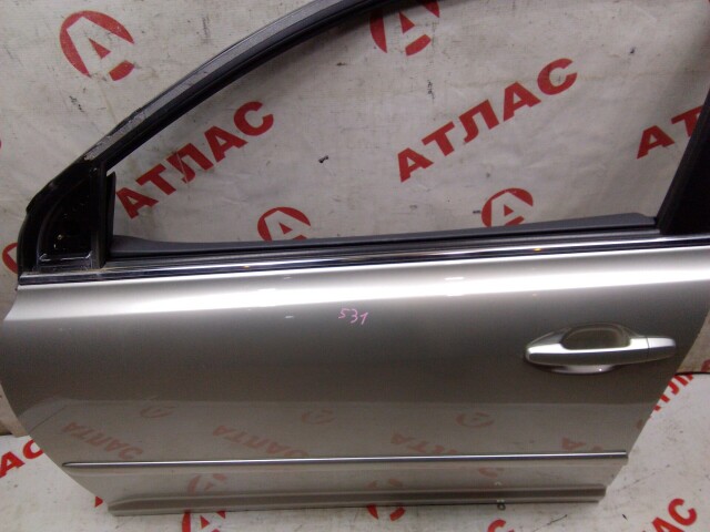 Дверь TOYOTA Avensis 