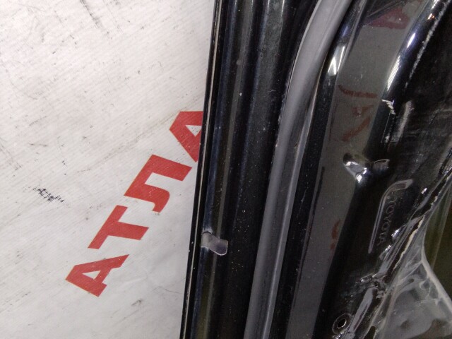 Дверь TOYOTA Avensis 