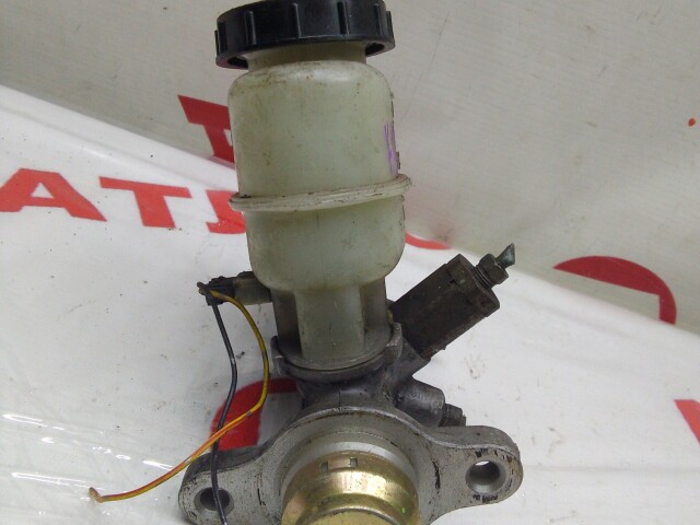 Главный тормозной цилиндр NISSAN Cefiro 