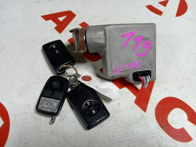 Замок зажигания TOYOTA Ractis 