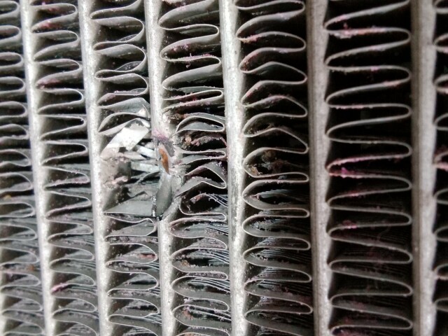 Радиатор охлаждения TOYOTA Premio 