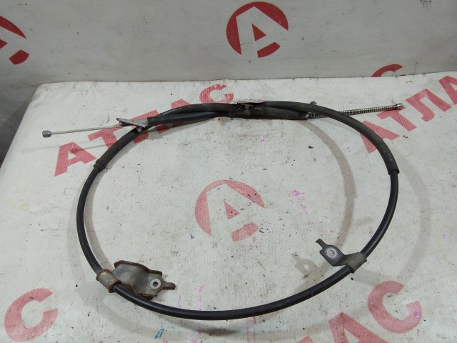 Трос ручника TOYOTA Ractis 