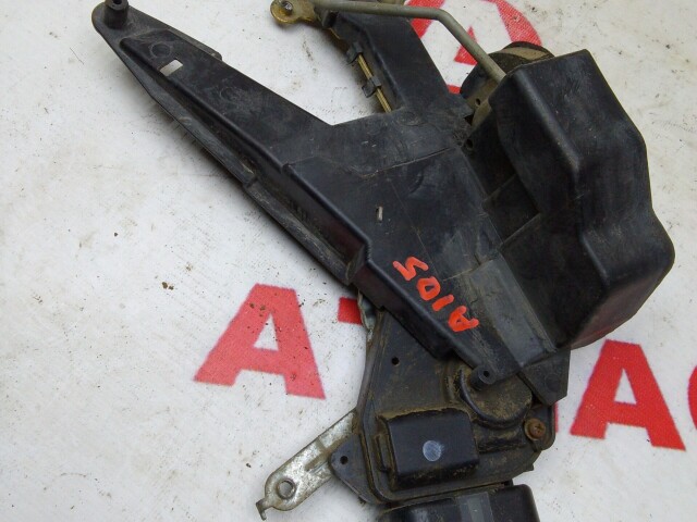 Замок двери TOYOTA Corolla 