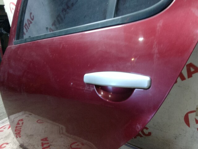 Дверь RENAULT Sandero Stepway 