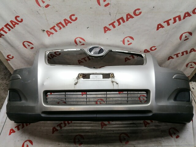 Бампер передний TOYOTA Avensis 