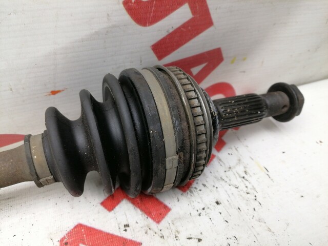 Привод короткий TOYOTA Caldina 7A-FE