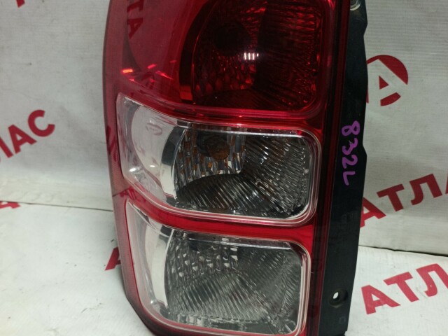 Стоп SUZUKI Escudo 
