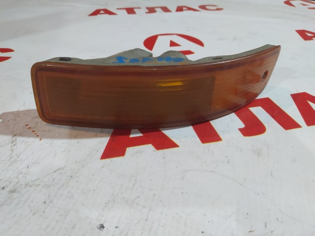 Повторитель в бампер TOYOTA Sprinter 