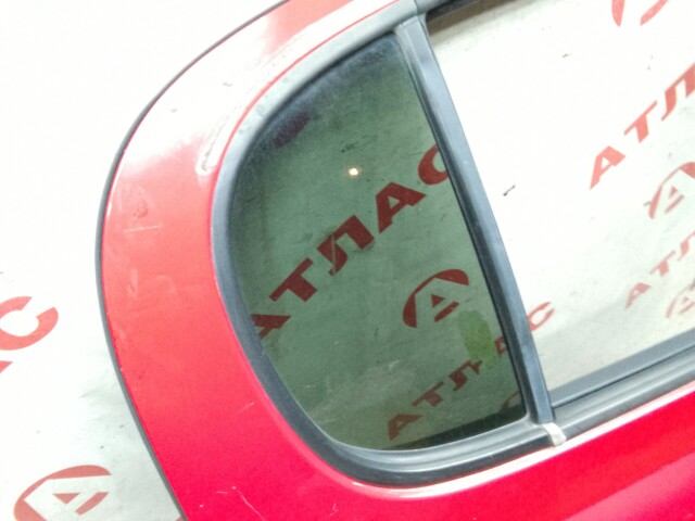 Дверь TOYOTA Vitz 