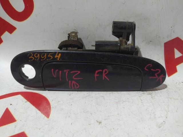Ручка двери TOYOTA Vitz 
