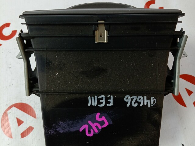 Бардачок TOYOTA Corolla 